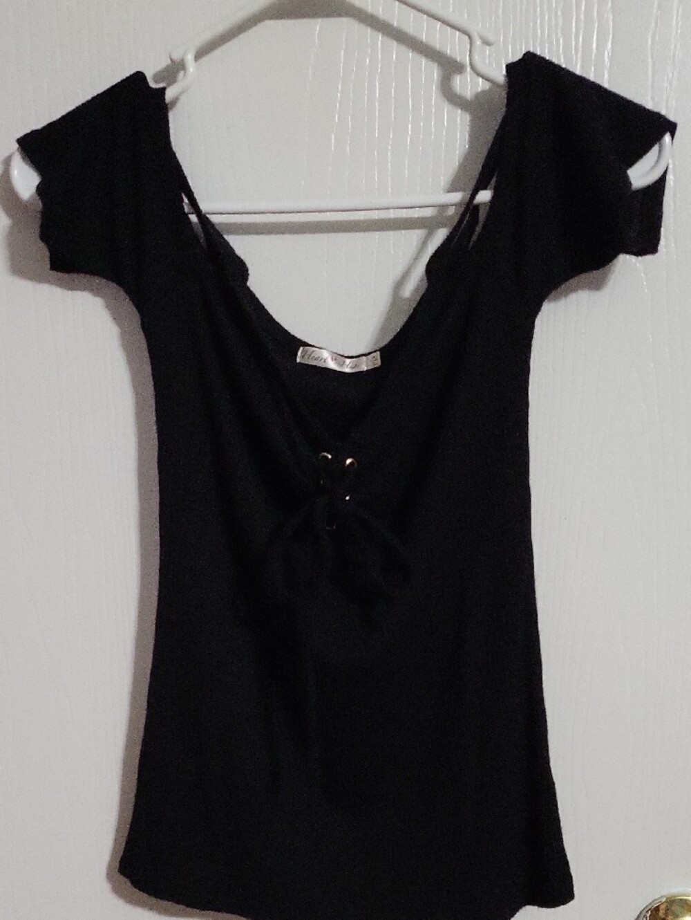 Shirt-Heart & Hips with Straps and Short Sleeves Cold-Shoulder #3210